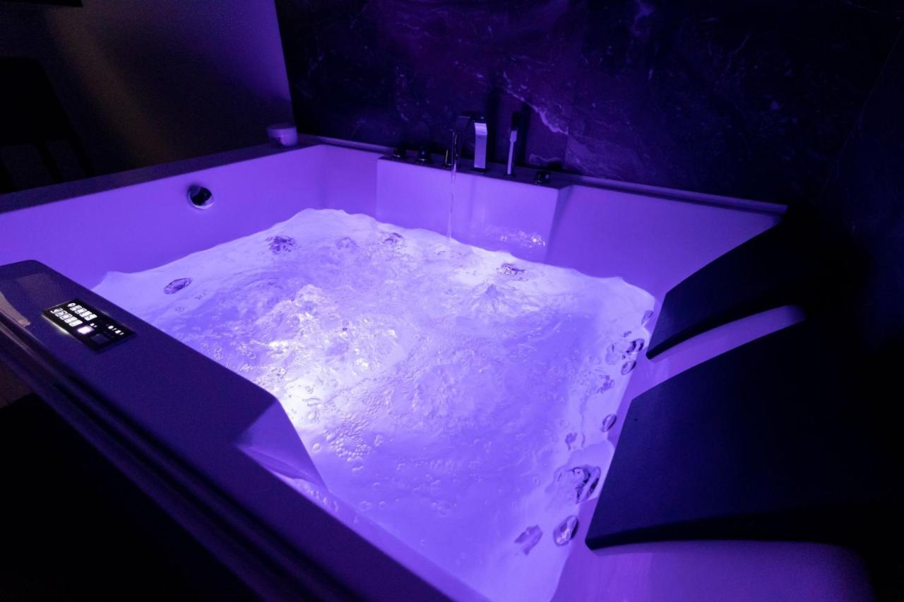 B&B Chiaro Di Luna バルレッタ エクステリア 写真