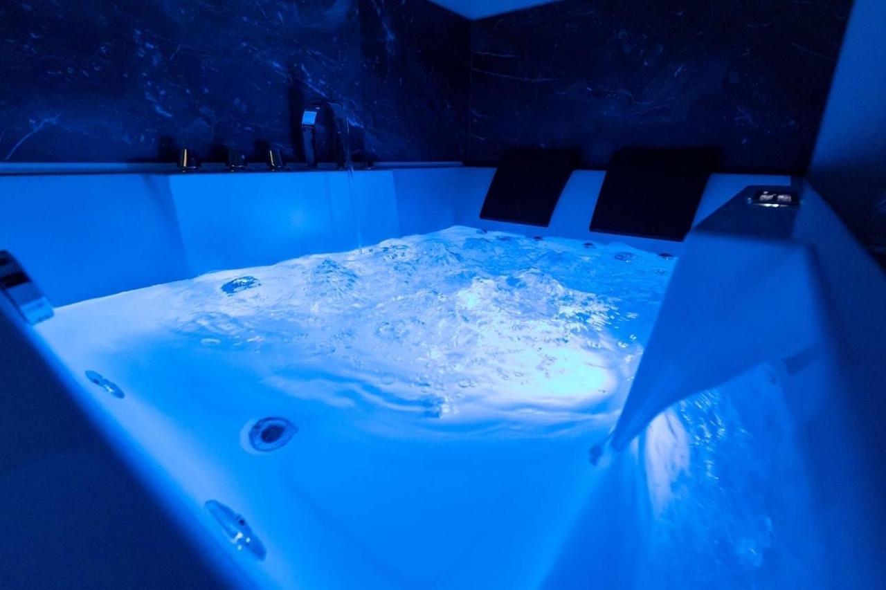 B&B Chiaro Di Luna バルレッタ エクステリア 写真