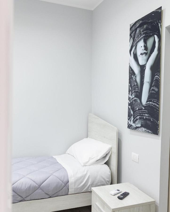 B&B Chiaro Di Luna バルレッタ エクステリア 写真