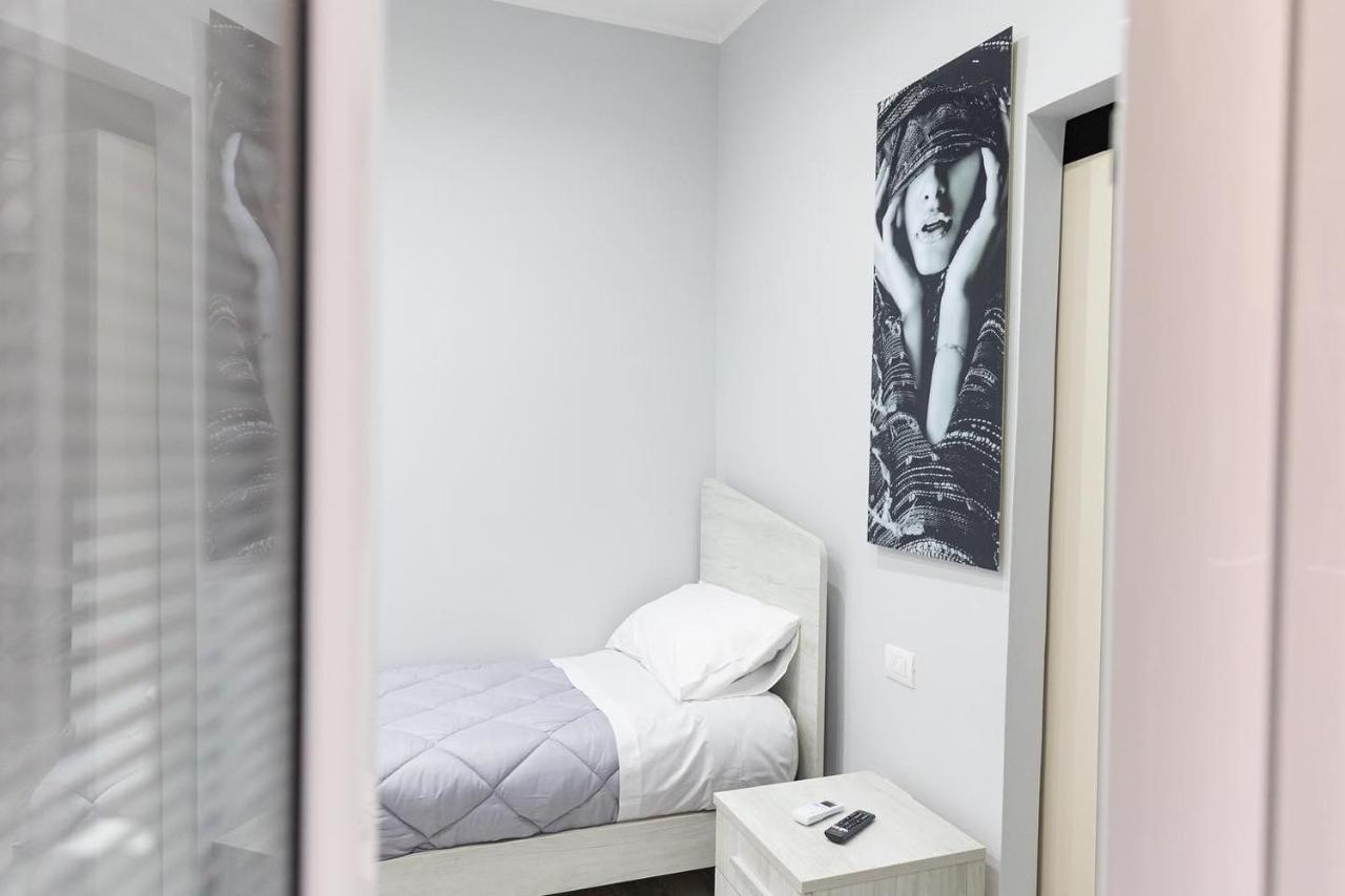 B&B Chiaro Di Luna バルレッタ エクステリア 写真