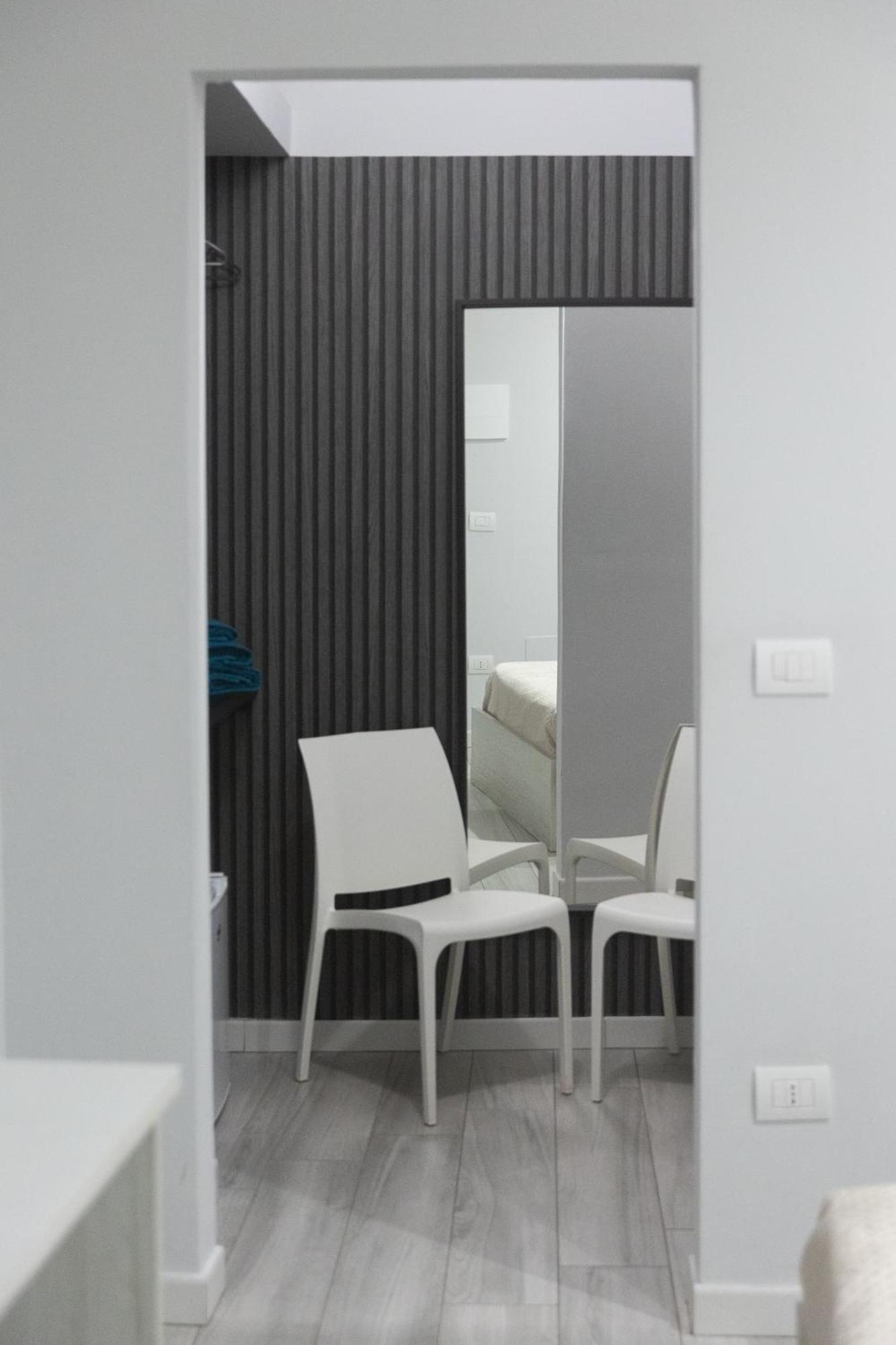 B&B Chiaro Di Luna バルレッタ エクステリア 写真